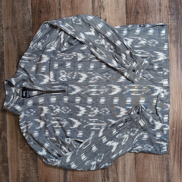 Stussy Ikat Long Sleeve 1/4 Zip Pullover Glitched Grey and White - Picture 1 of 10